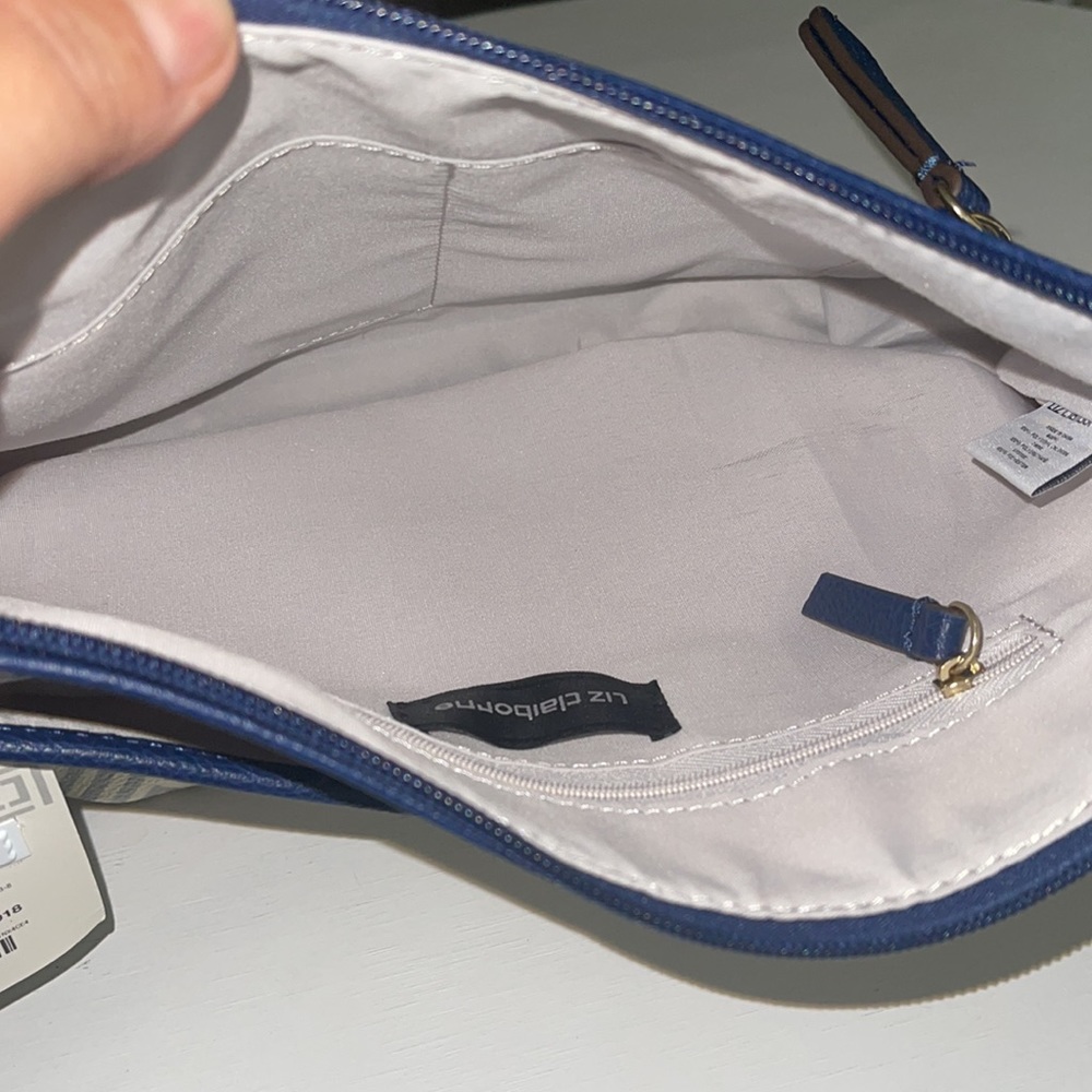 Liz Claiborne Jess Top Zip Shoulder Bag - Picture 6 of 7
